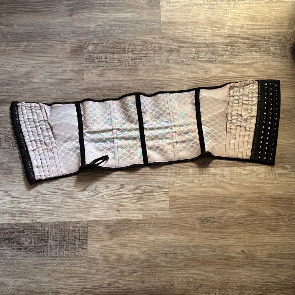 Luxx Curves Mermaid Shapewear Corset